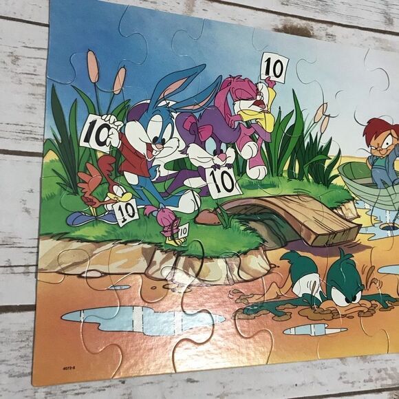 Milton Bradley Tiny Toon Adventures Puzzle 24‎ Pieces Vintage Diving Competition - Picture 10 of 10